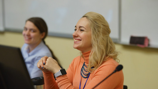 Ольга Ориничева пригласила на зимнюю школу и работодателей, с которыми познакомилась на Ночи карьеры УрФУ