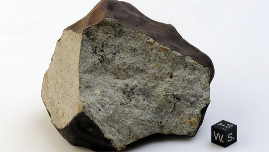 Образец метеорита Ишгль из коллекции Венского музея естественной истории