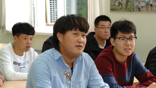 Все китайские студенты, которые сейчас находятся в Екатеринбурге, продолжают обучение в привычном режиме