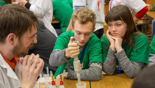 Лагерь соберет успешных участников свердловского химического турнира