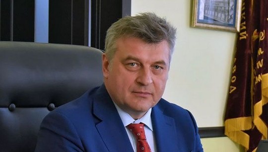 Сергей Филипьев получил в УрФУ второе высшее образование