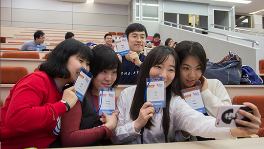 В вуз приехало более 54 студентов из 18 высших учебных заведений Ассоциации технических университетов России и Китая. Фото: Оксана Долгошеев