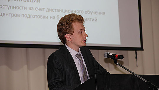 Василий Третьяков в ходе своего выступления рассказал о необходимости создать условия для тех талантливых студентов, которые будут созда