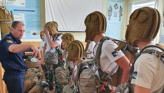 В курсах приняли участие подростки из школ, патриотических клубов и юнармейских отрядов Свердловской области