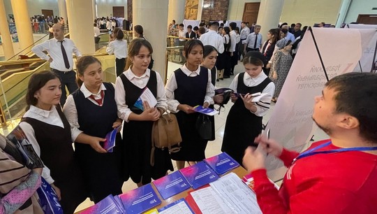 УрФУ в Таджикистане представляли сотрудники управления допобразования и профориентации