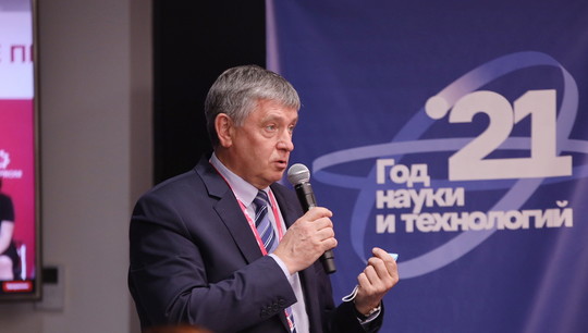 Виктор Кокшаров: «Важнейший вектор развития НОЦ — поддержка и развитие науки»