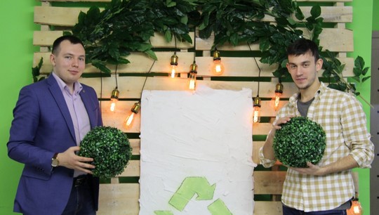 Андрей Руднев (справа) запустил образовательный проект «Водная экологическая школа»