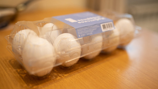 Стоимость облучения пластиковой упаковки на 10 яиц составила 1,2 евроцента