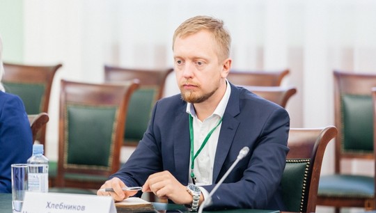 Николай Хлебников выступил на круглом столе в Томске