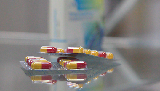 Препарат триазавирин, разработанный уральскими химиками, уже продается в аптеках. Фото: Александра Хлопотова