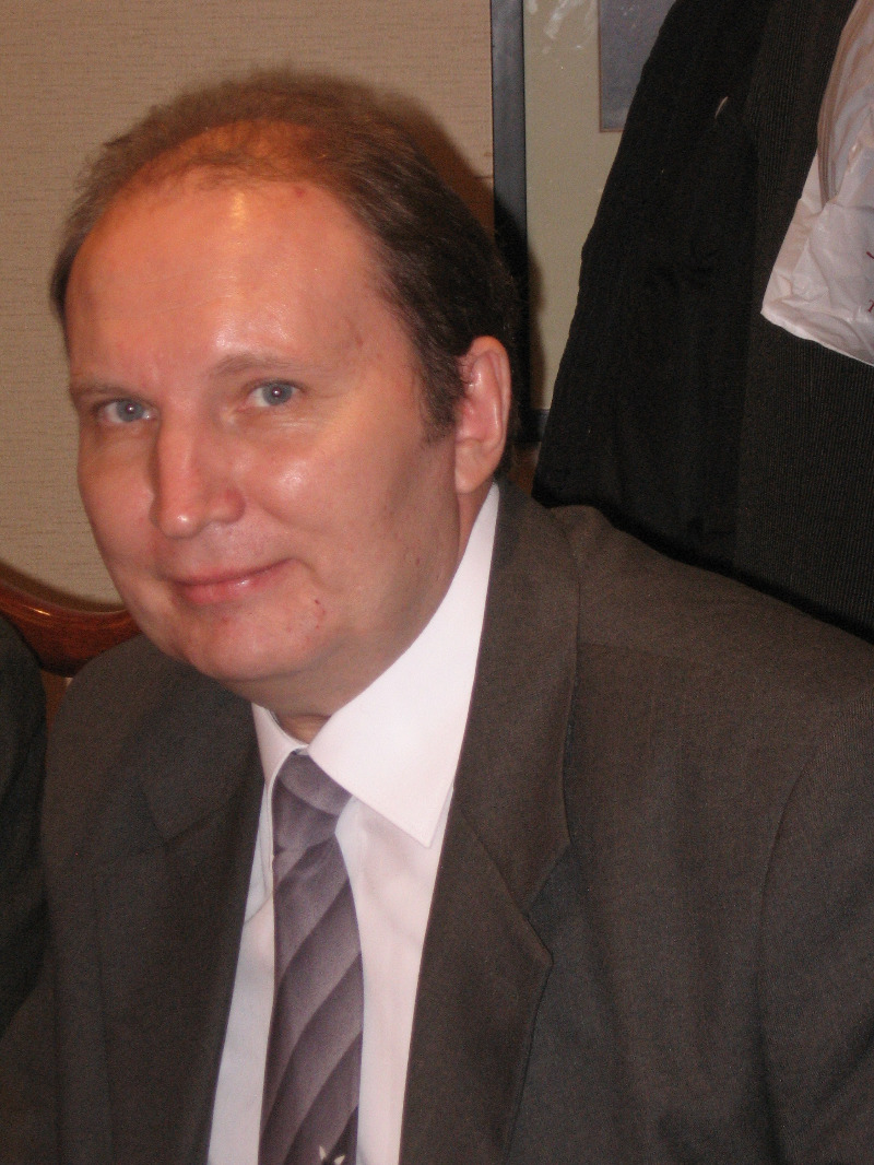 Попов Аркадий Леонидович