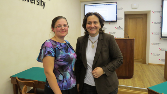 Главный редактор журнала «Вопросы ономастики» Елена Березович (на фото справа) рассказала, что редакция надеется на поддержку администрац